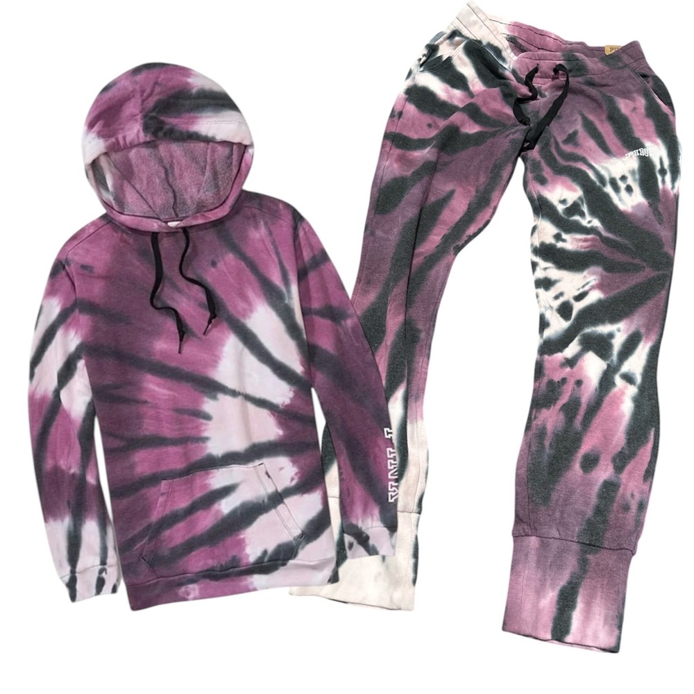 VS Pink Campus Tie Dye Sweatshirt & Sweatpants Set